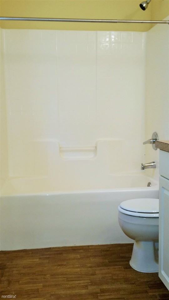 3717 Michigan Ave - Photo 3 of 8