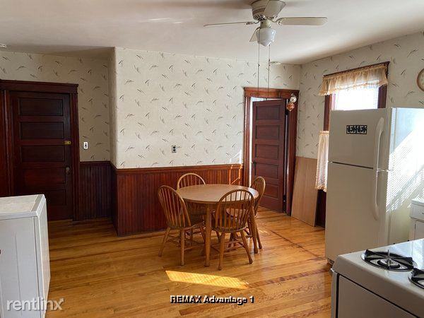 34 34 Sigel St 2 - Photo 3 of 8