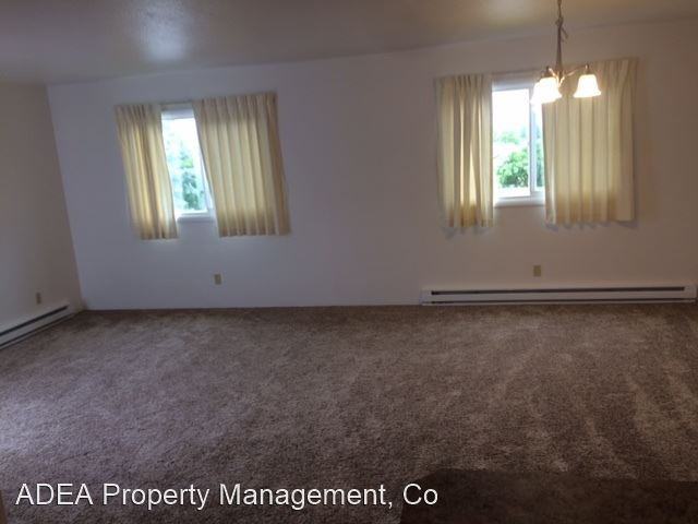 2421 55th Street - Photo 3 of 6