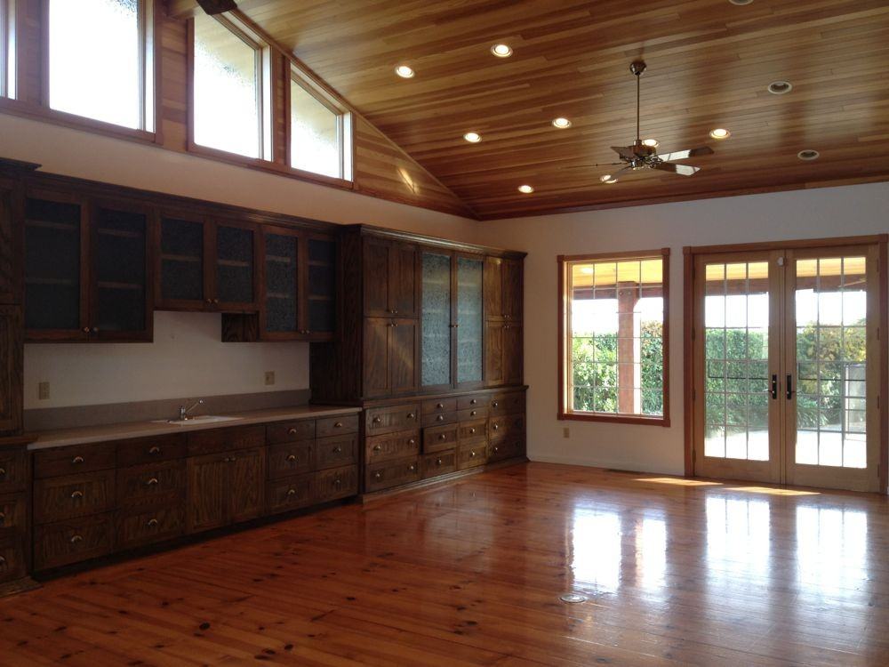 372 S Locan Ave - Photo 3 of 44