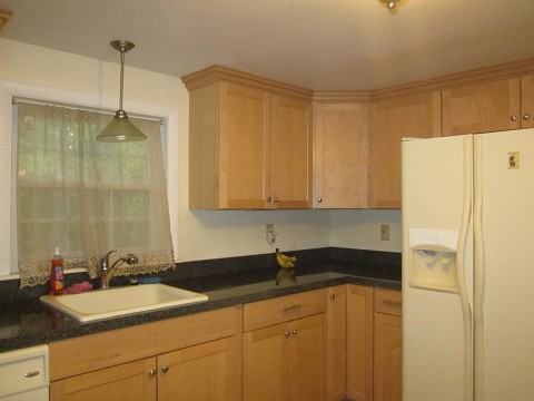 12 Linda Ave - Photo 2 of 9