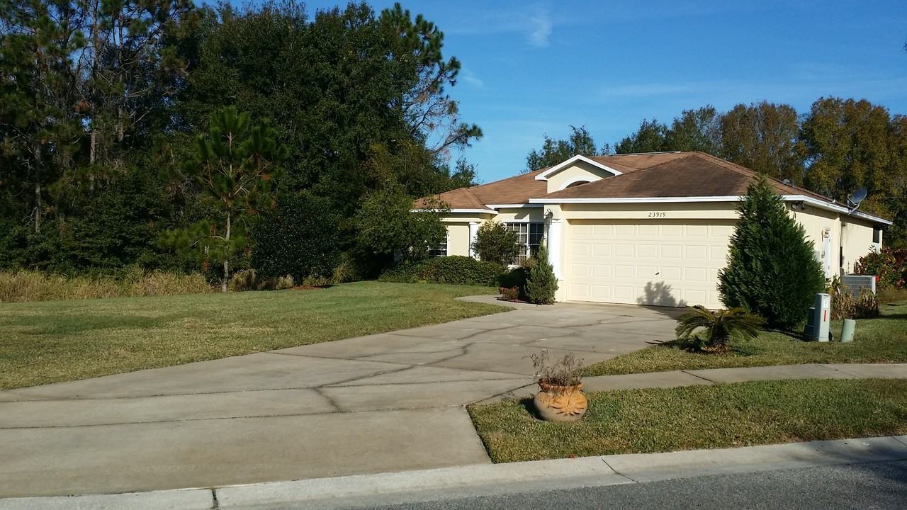 23919 Tee Pee Ct - Photo 2 of 23