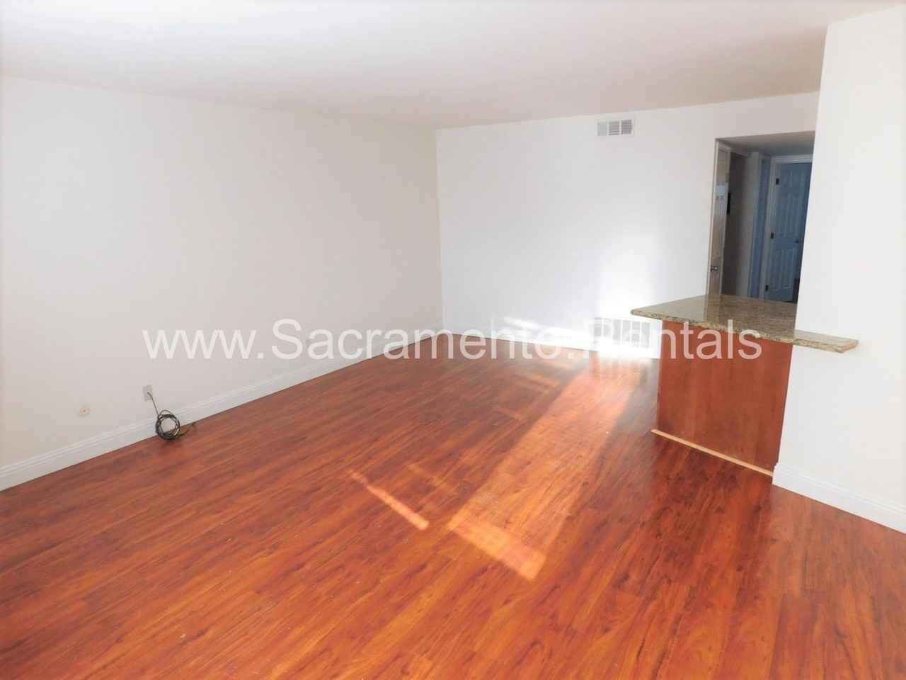 2955 Portsmouth Drive - Photo 2 of 14