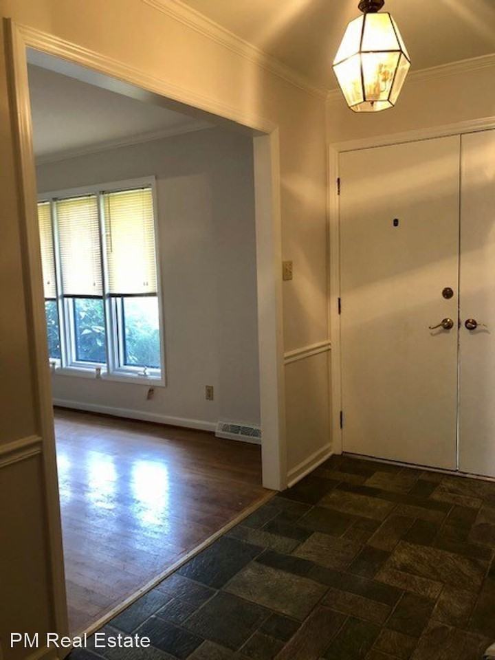 3333 Kettering Pl - Photo 2 of 11