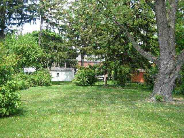 2626 Daleford Dr - Photo 2 of 12