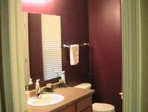 2787 Edwards St #2C - Photo 3 of 9