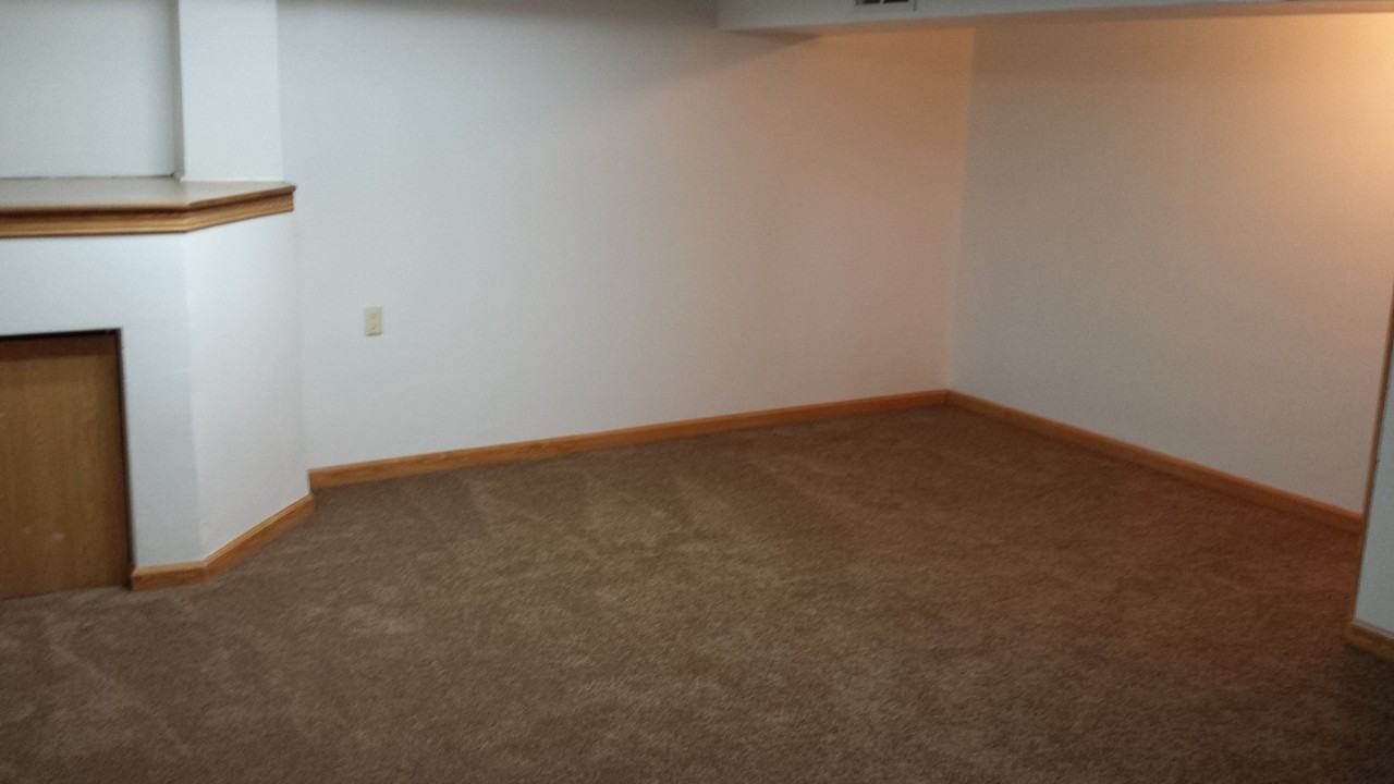 4375 South 13th Street - Photo 3 of 6