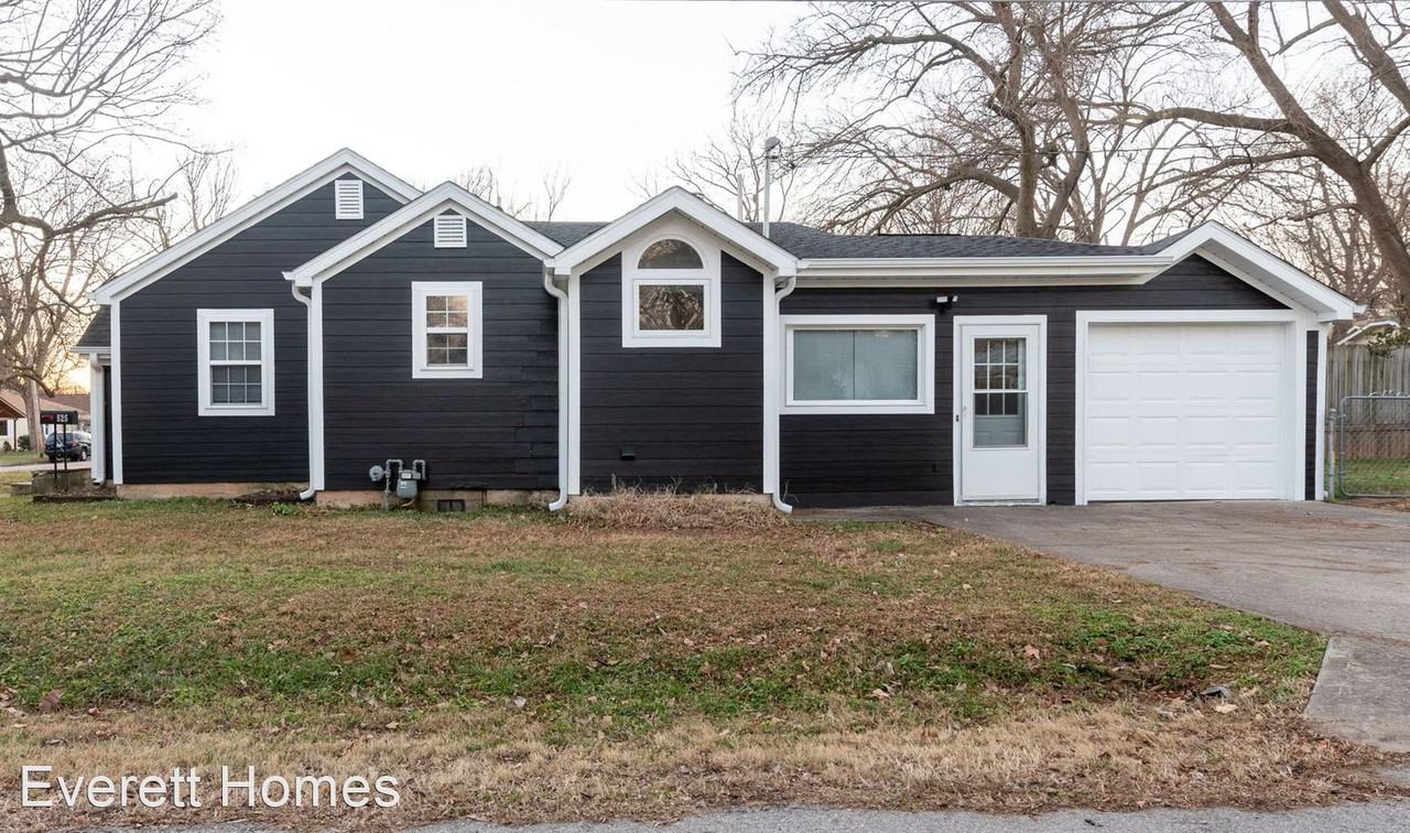 525 E Cozy St - Photo 2 of 17