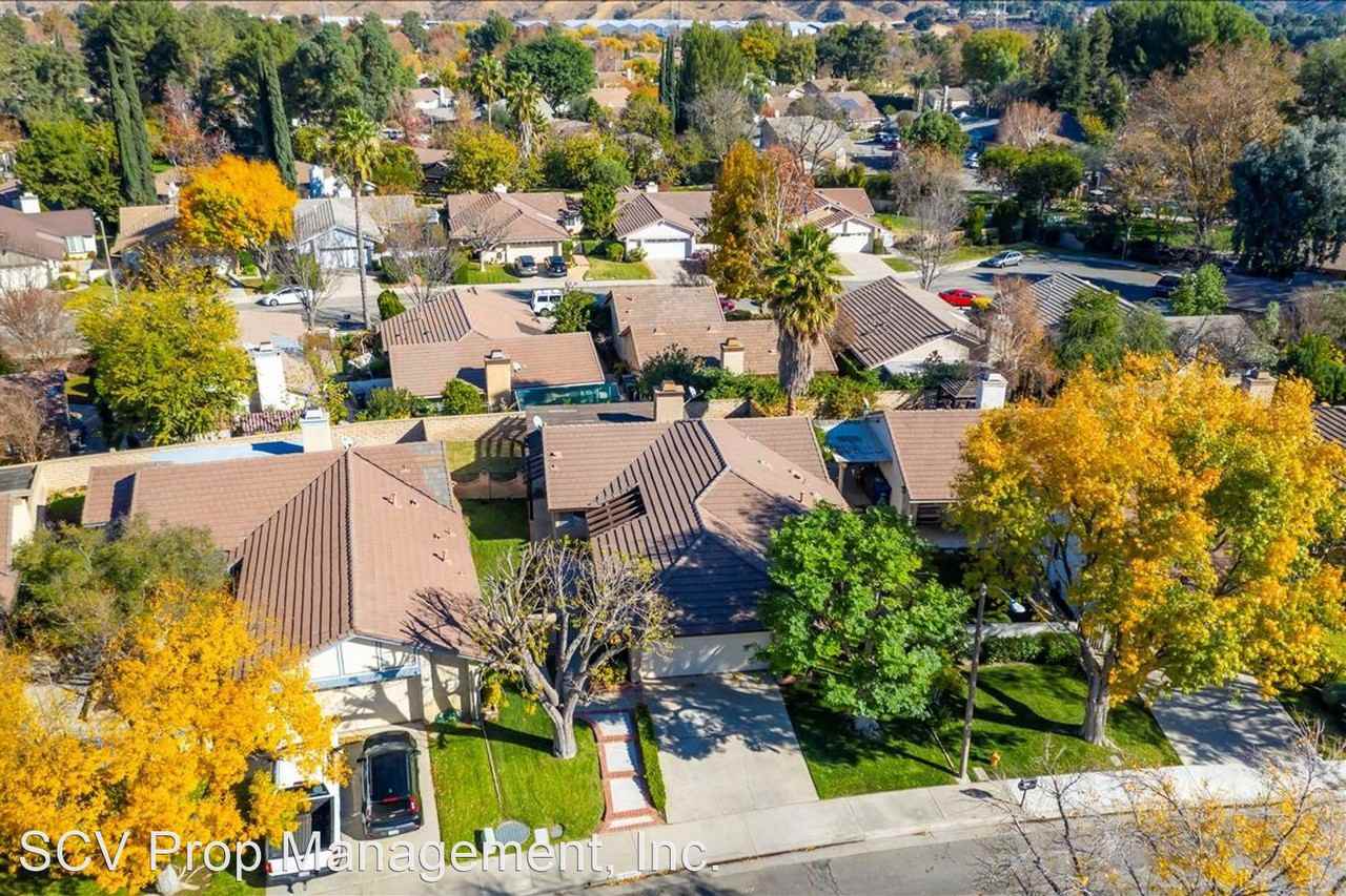 25630 Salceda Rd - Photo 2 of 31