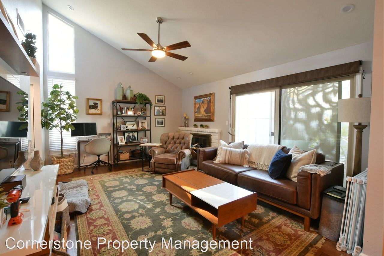 1508 Huddersfield Ct - Photo 3 of 15