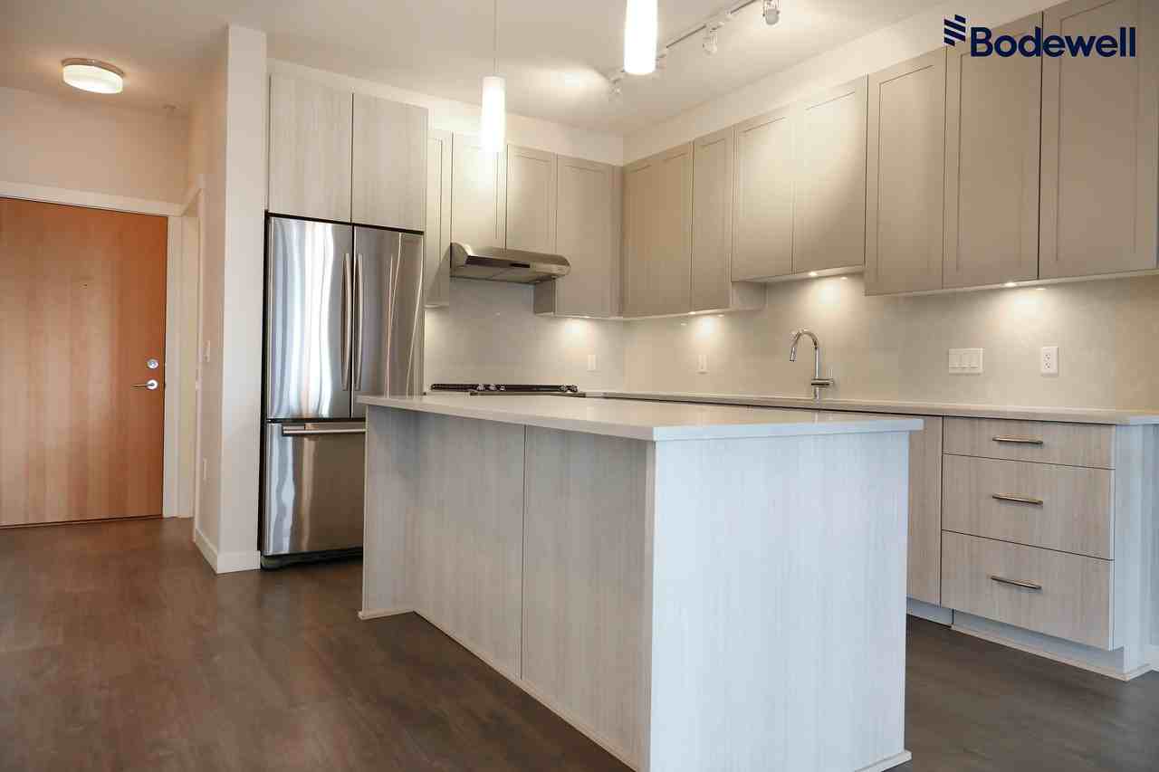 23 1st St E - Photo 2 of 23