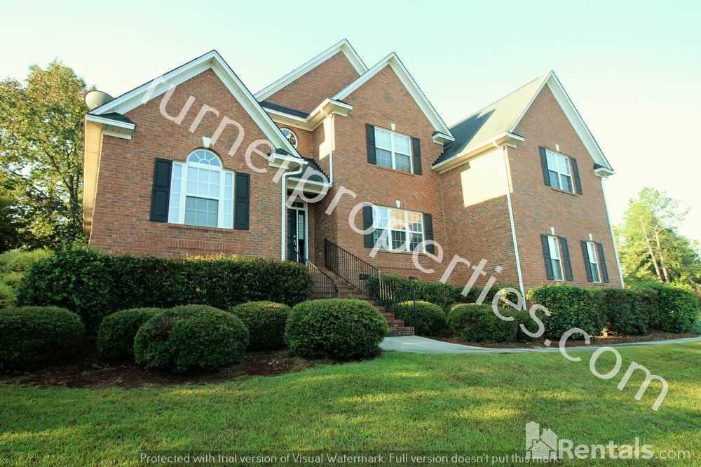 4 Hunters Pond Dr - Photo 2 of 32