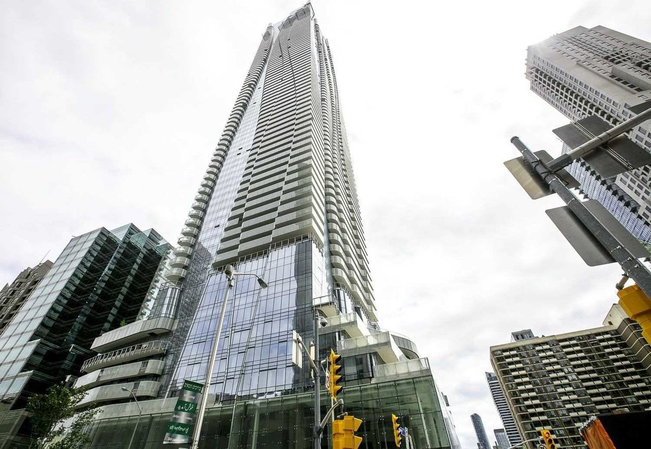 1 Bloor Street East ##5708