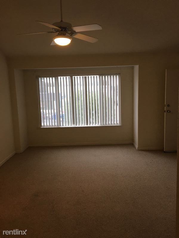 1501 1501 E 3rd Ave 5 - Photo 2 of 12