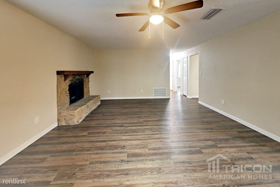 725 Cheetah Trl - Photo 2 of 13