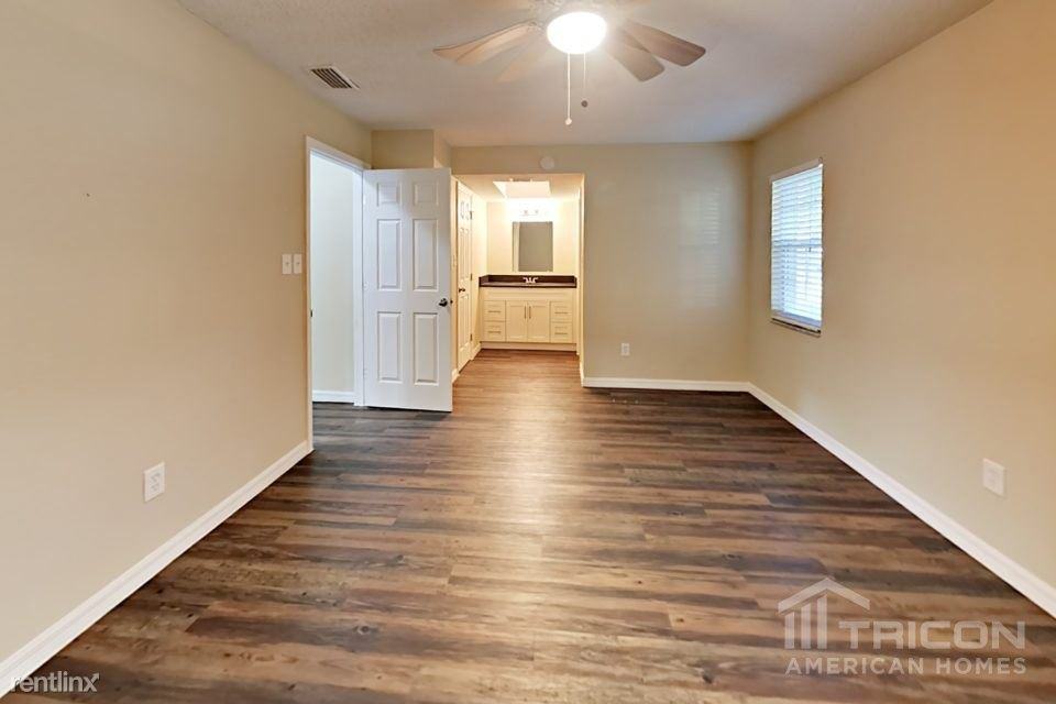 725 Cheetah Trl - Photo 3 of 13