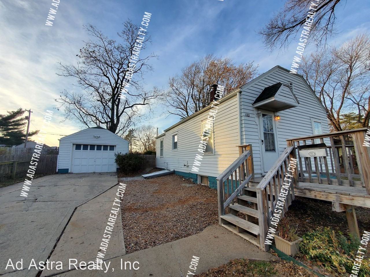 122 N Arlington Ave - Photo 2 of 13