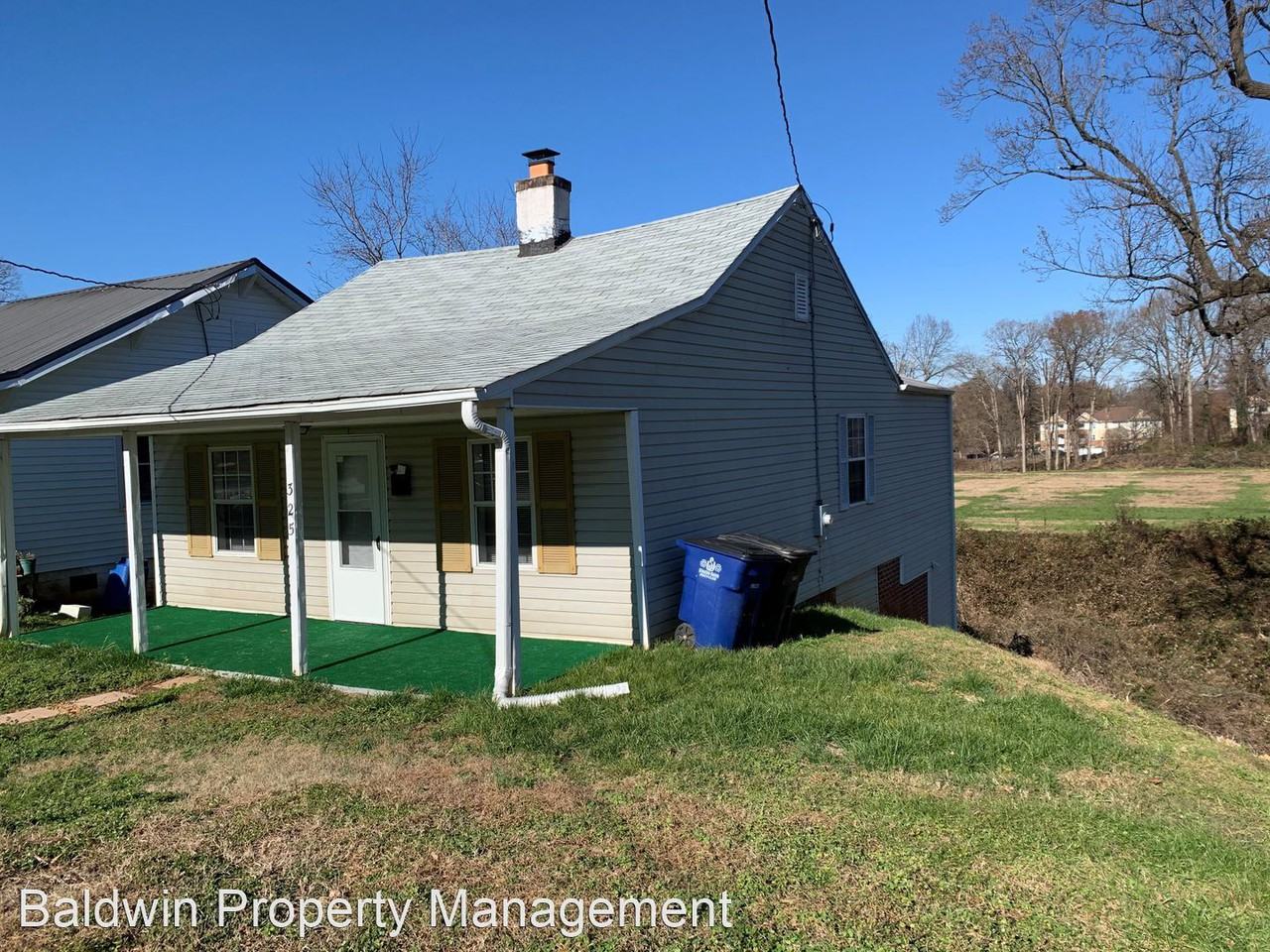 325 Dixie Broadway - Photo 2 of 10