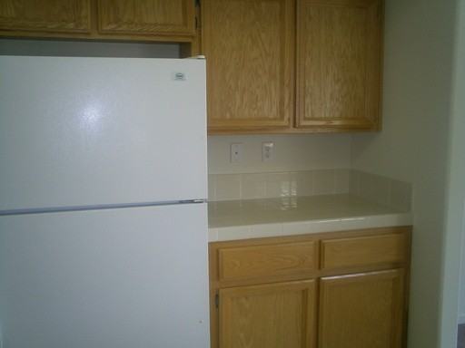 536 Summer SE - Photo 3 of 6