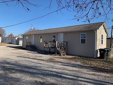 110 Wallace Ave - Photo 2 of 6