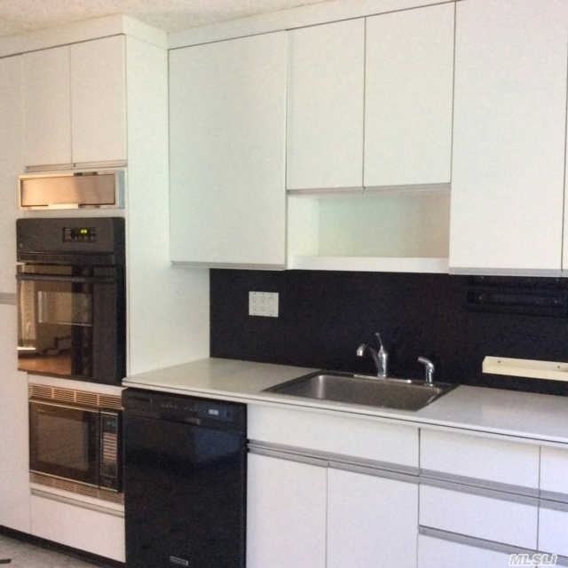 1 Dunster Rd - Photo 3 of 7