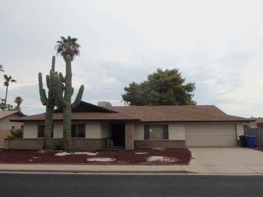 1752 S Palmer - Photo 3 of 6