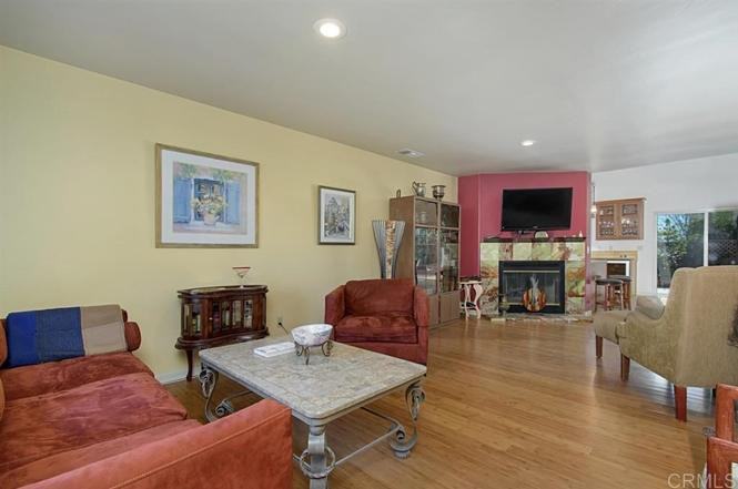 4561 Sunrise Rdg - Photo 3 of 16