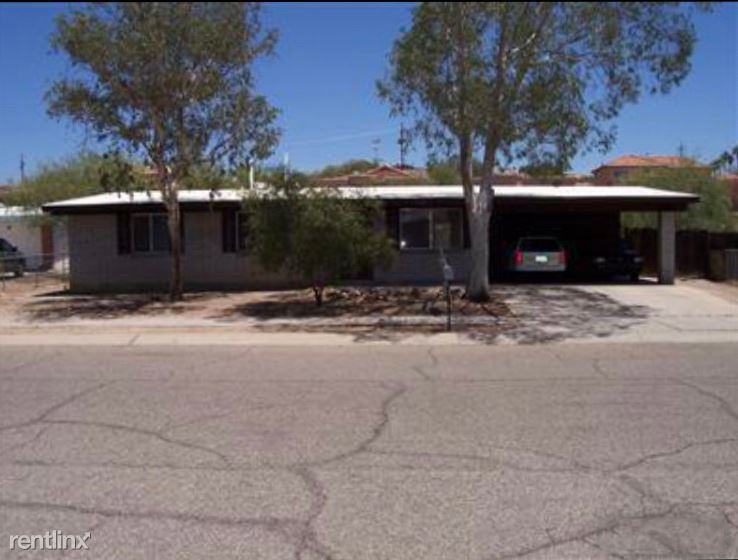 7410 N Patriot Dr - Photo 3 of 22