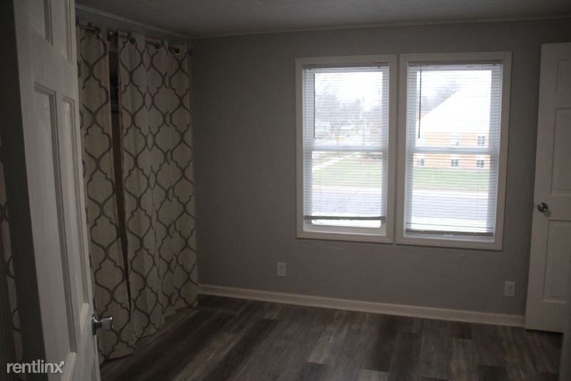 78 78 North Main C - Photo 2 of 10