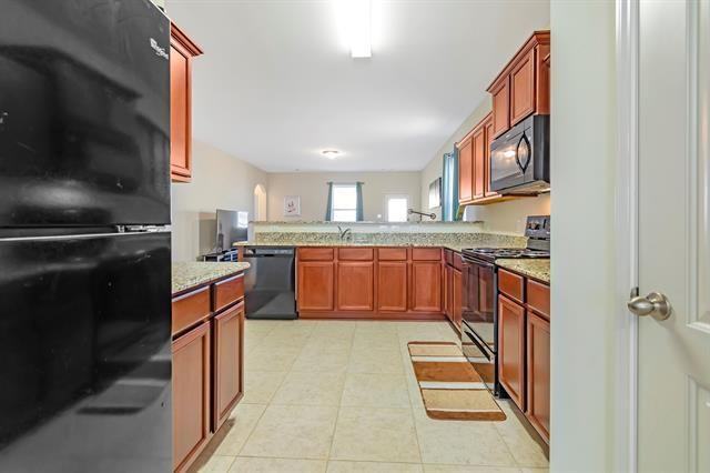 6320 White Jade Drive - Photo 3 of 28