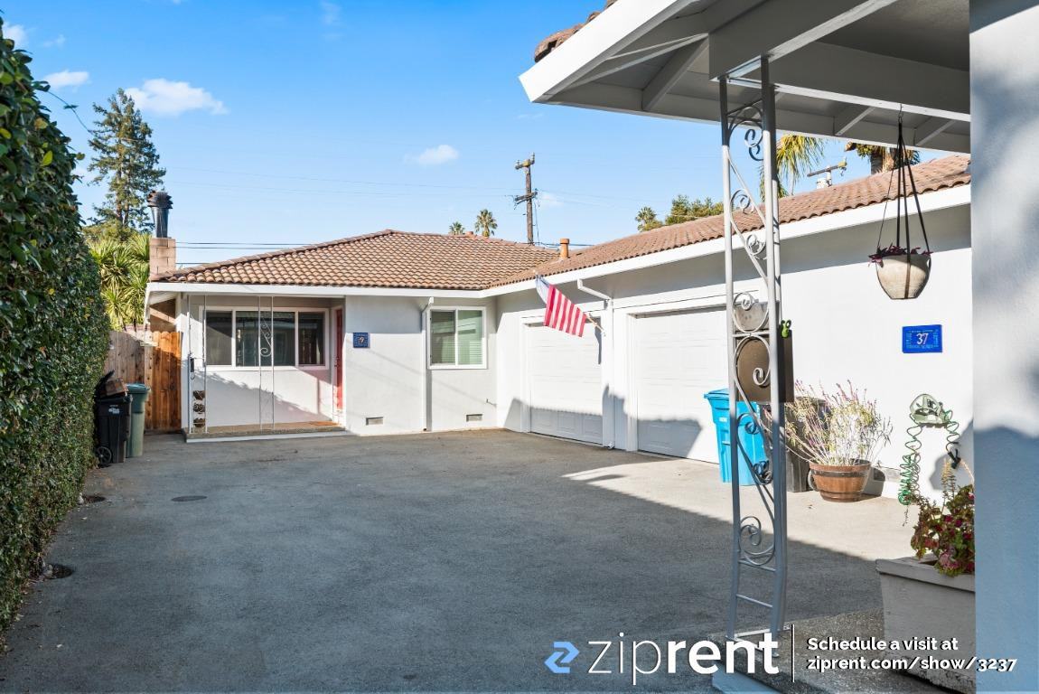 39 13th Ave - Photo 3 of 20