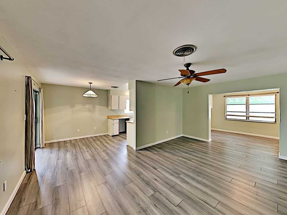 185 Carib Dr - Photo 2 of 20