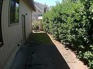 3845 SE Reedway St - Photo 2 of 12