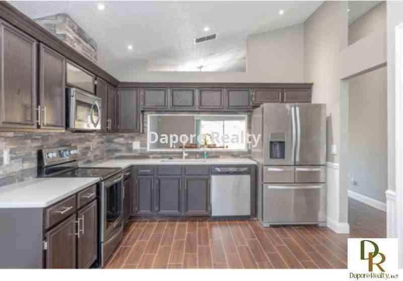 10829 Bellamy Ct - Photo 2 of 12