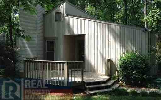 6593 Woodmere Dr - Photo 2 of 15