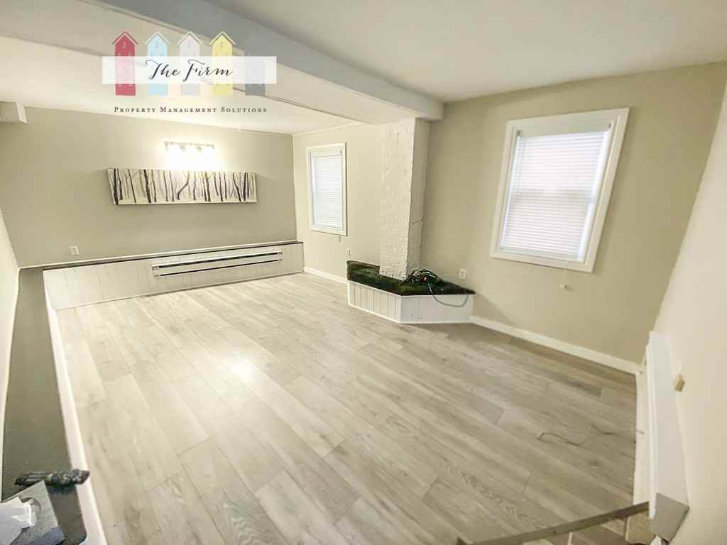 55 Charlton Street - A - Photo 3 of 10