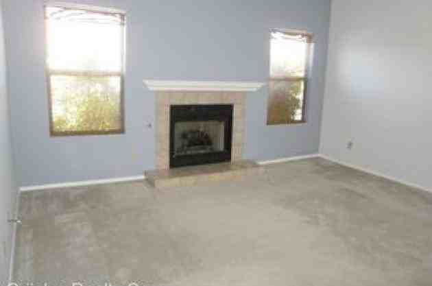 1179 North Sonoita Avenue - Photo 3 of 7