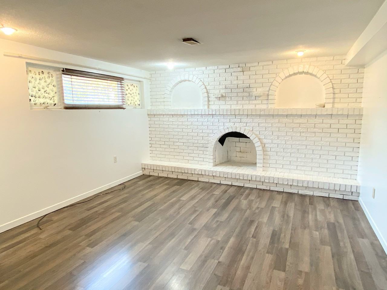 254 Fairfield Avenue - Photo 3 of 6