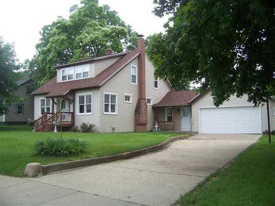 307 Main St - Photo 2 of 28