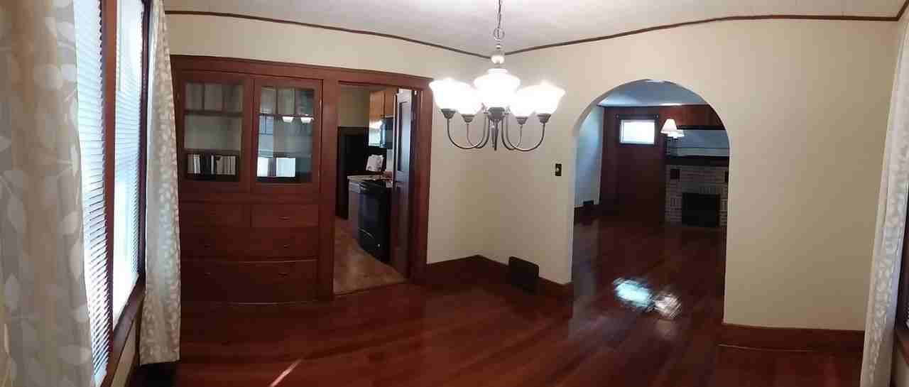 307 Main St - Photo 3 of 28