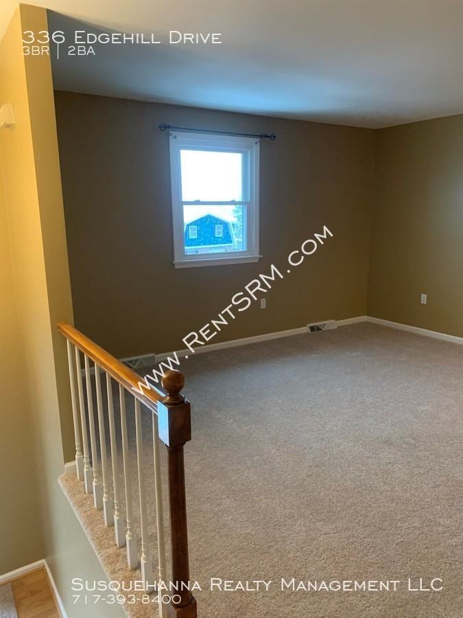 336 Edgehill Dr - Photo 3 of 21