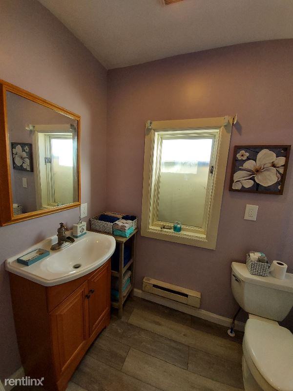 12 12 Murphy Rd B - Photo 3 of 43