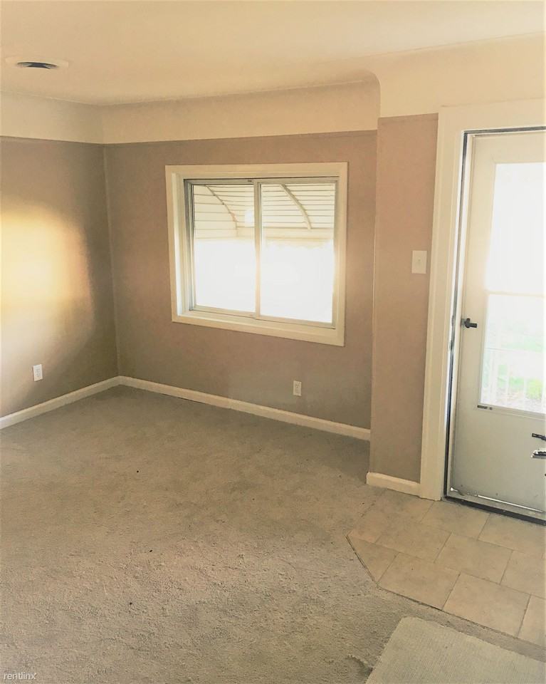 6011 Colorado St - Photo 2 of 4