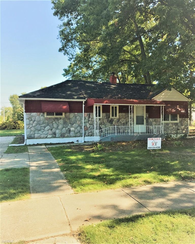 6011 Colorado St - Photo 3 of 4