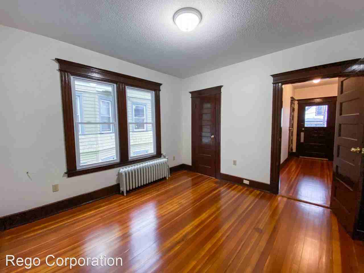 103-105 Lincoln St - Photo 3 of 21