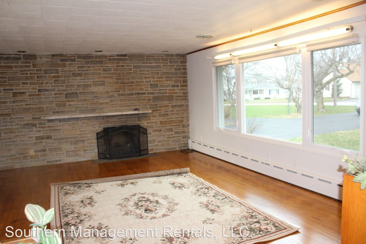 53 Singer Rd - Photo 2 of 11