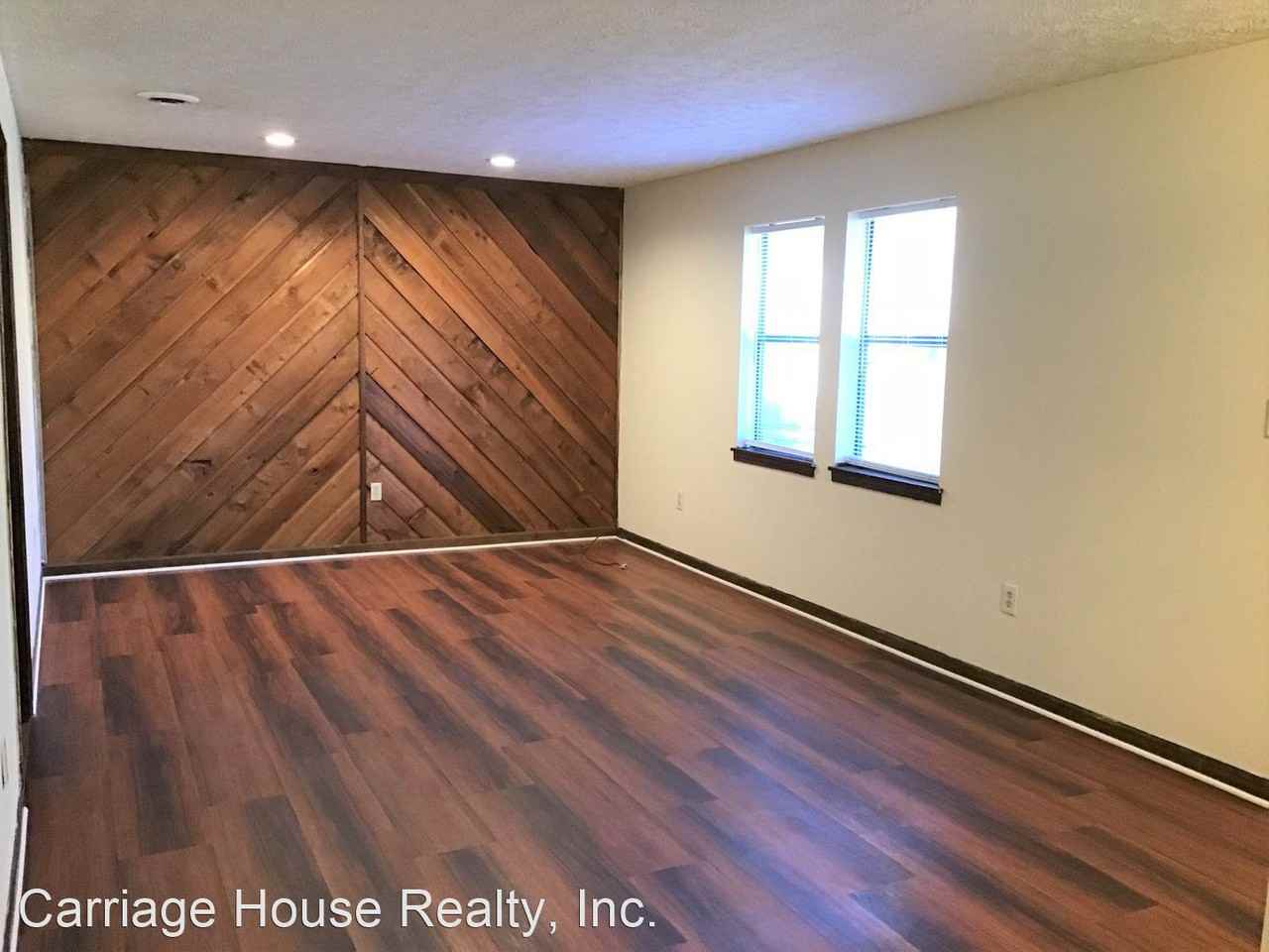 125/127 Timber Dr - Photo 3 of 12