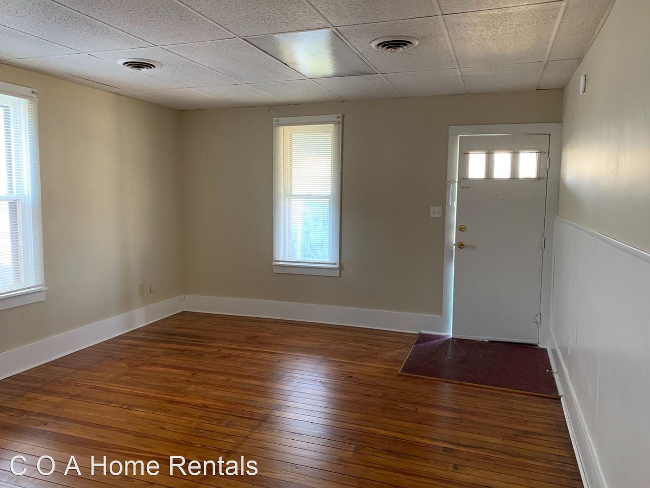 326 N Millwood St - Photo 2 of 9