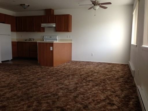 1203-1221 W Powell Blvd #02 - Photo 2 of 4