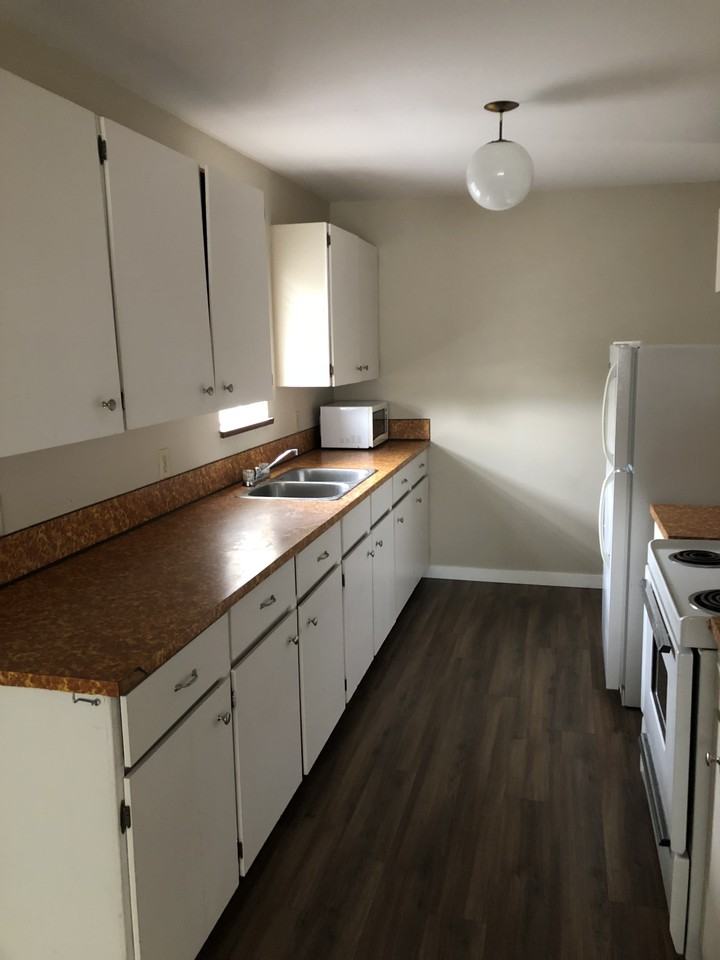 3433 2-3433 W Broadway - Photo 2 of 13